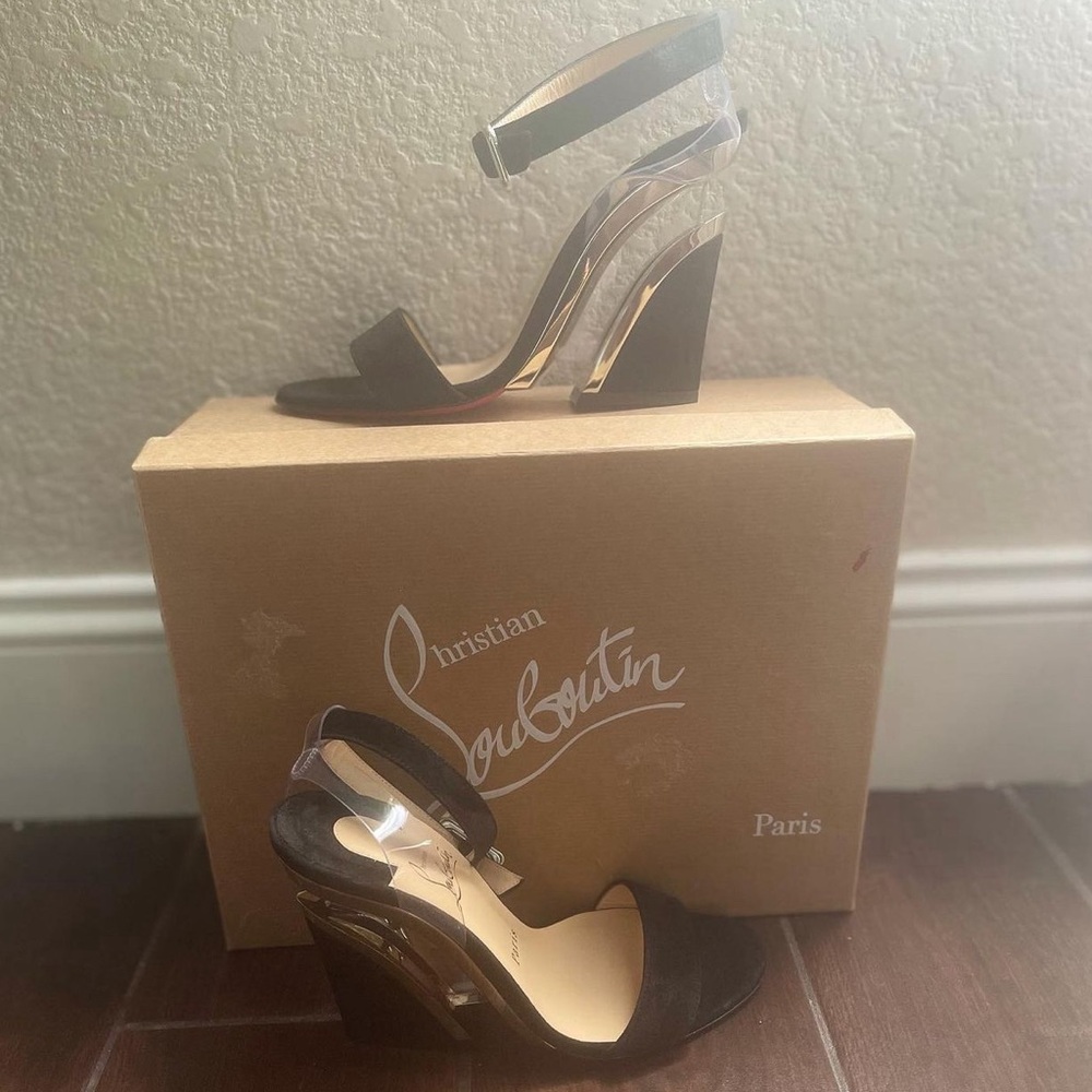 Christian louboutin wedge soul size 8.5